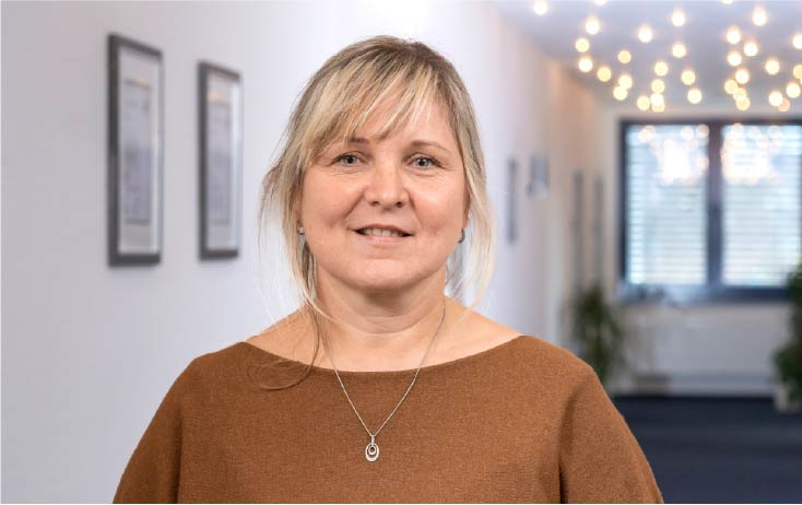 Ivonne Bahrmann-Beyrich, Buchhaltung